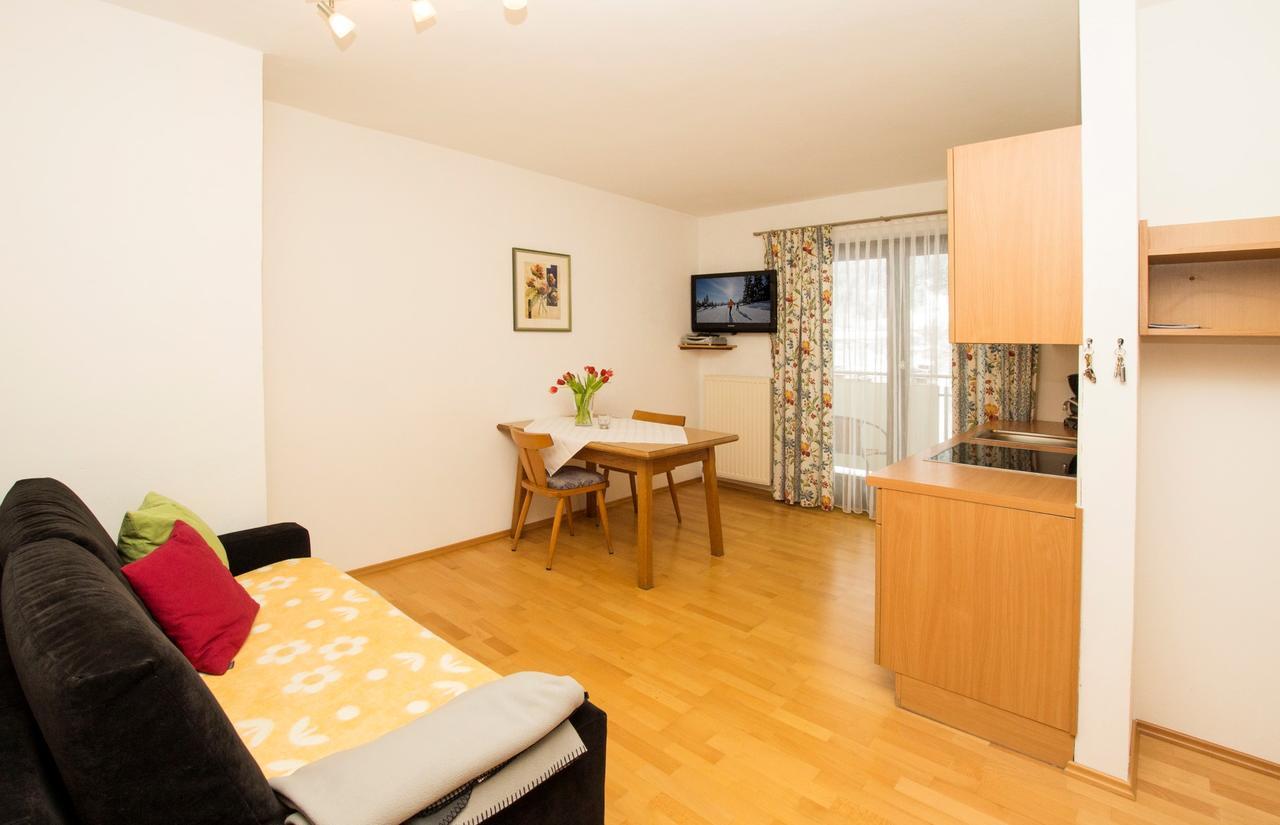 Haus Gsenger Apartment Eben Im Pongau Exterior photo